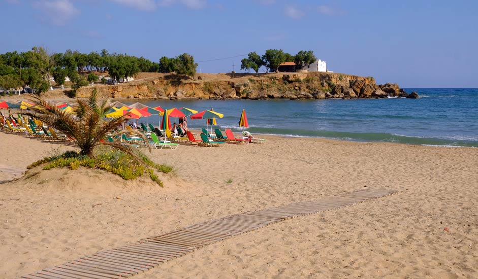 Agii Apostoli Strand