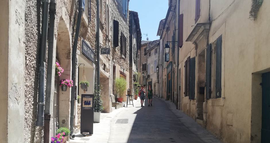 Menerbes