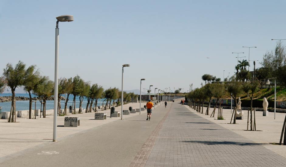 Der 3 Kilometer lange Strandboulevard von Heraklion.